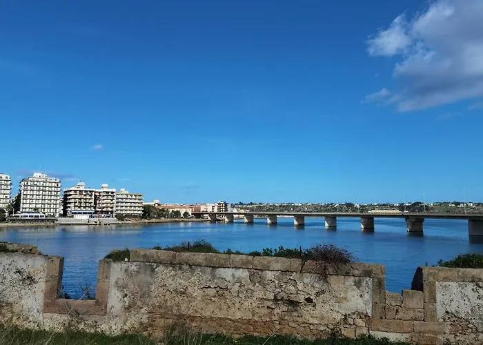 ゲストハウス Casa Porta Spagnola 4*